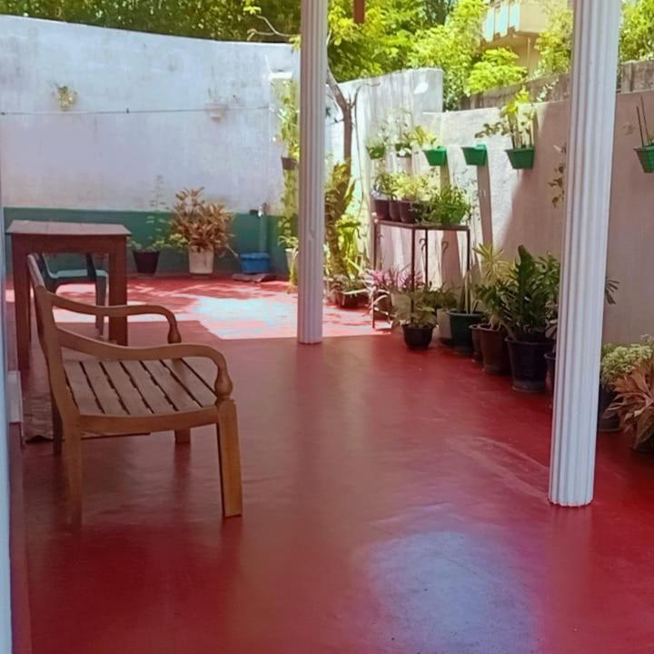 Coco One Holiday Inn Mirissa Extérieur photo
