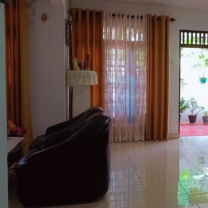 Coco One Holiday Inn Mirissa Extérieur photo